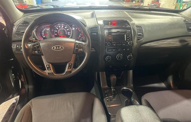 Photo 9 from auction – 2011 KIA SORENTO BA with VIN 5XYKT4A21BG172901