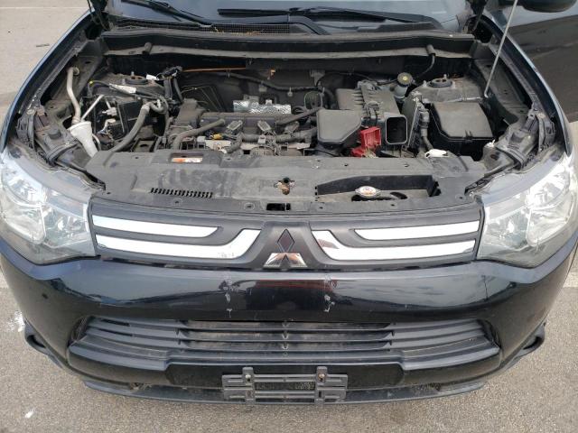 Photo 12 from auction – 2014 MITSUBISHI OUTLANDER with VIN JA4AD3A34EZ008716