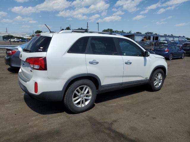 Photo 3 from auction – 2014 KIA SORENTO LX with VIN 5XYKTDA64FG566482