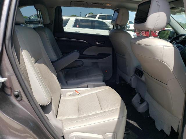 Photo 11 from auction – 2016 TOYOTA HIGHLANDER with VIN 5TDYKRFH4GS140249