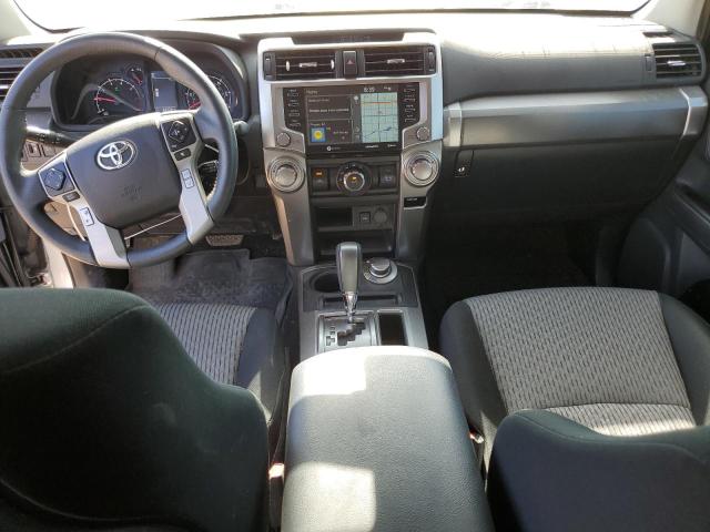 Photo 8 from auction – 2020 TOYOTA 4RUNNER SR with VIN JTEBU5JR4L5789781
