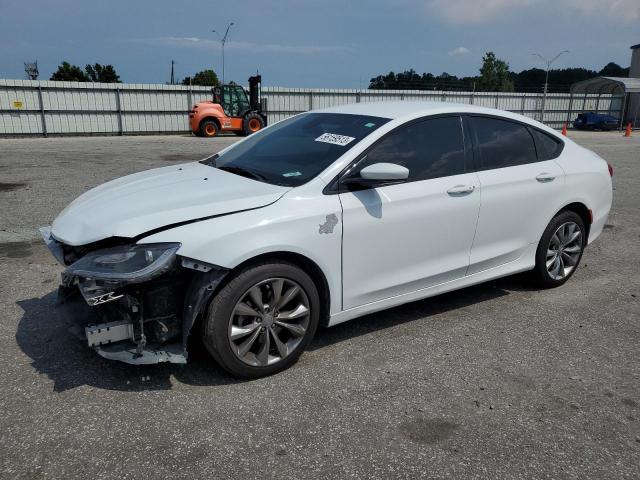CHRYSLER 200 S 2015 with VIN 1C3CCCBB4FN733284 - Photo from auction