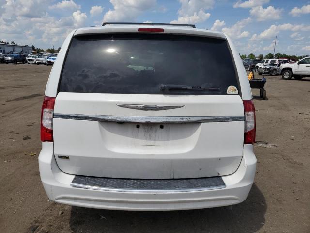 Photo 6 from auction – 2016 CHRYSLER TOWN & COU with VIN 2C4RC1BG3GR289437