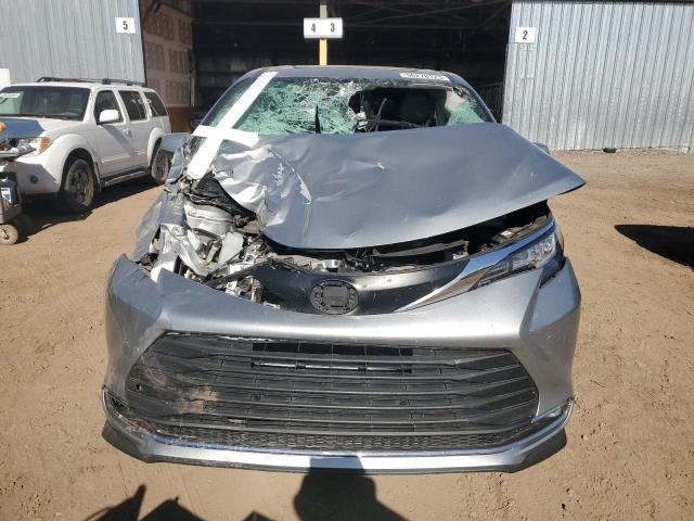 Photo 5 from auction – 2021 TOYOTA SIENNA XLE with VIN 5TDYRKEC8MS026548
