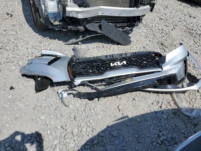 Photo 13 from auction – 2022 KIA SORENTO S with VIN 5XYRL4LC8NG084100