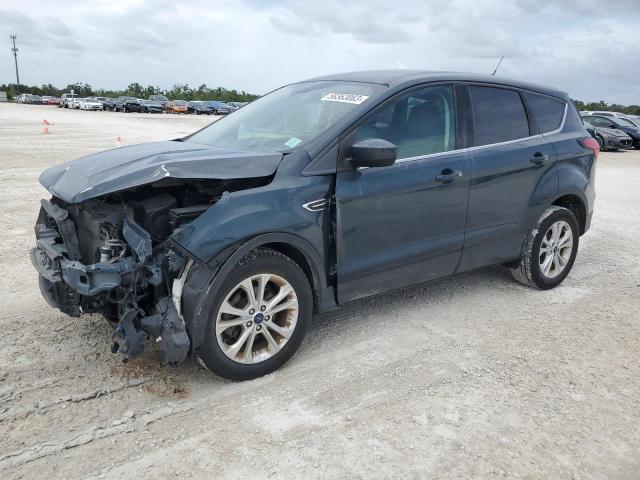 FORD ESCAPE SE 2019 with VIN 1FMCU0GD7KUC57738 - Photo from auction