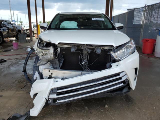 Photo 5 from auction – 2017 TOYOTA HIGHLANDER with VIN 5TDZZRFH7HS202812