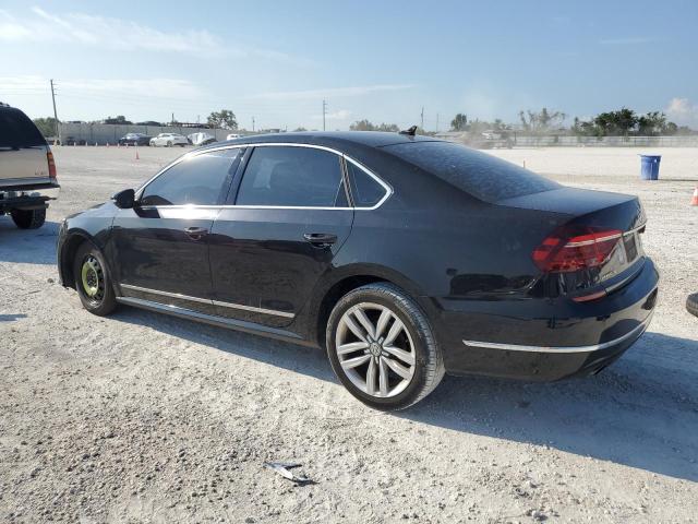 Photo 2 from auction – 2017 VOLKSWAGEN PASSAT SE with VIN 1VWGT7A33HC080604