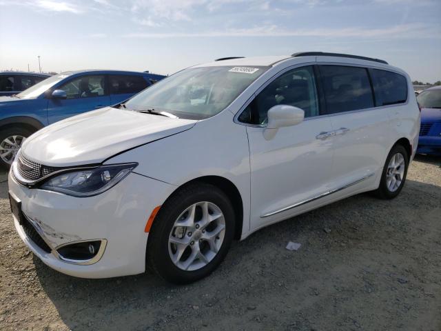 CHRYSLER PACIFICA T 2017 with VIN 2C4RC1BG0HR810177 - Photo from auction