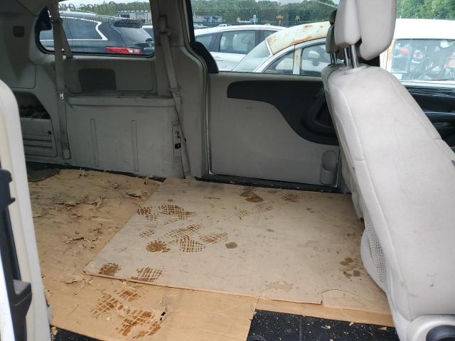 Photo 11 from auction – 2011 CHRYSLER TOWN & COU with VIN 2A4RR5DG5BR665013