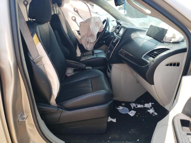 Photo 7 from auction – 2015 CHRYSLER TOWN & COU with VIN 2C4RC1BG8FR544436