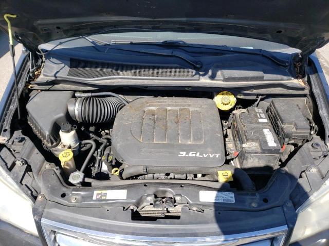 Photo 12 from auction – 2013 CHRYSLER TOWN & COU with VIN 2C4RC1BG8DR744634