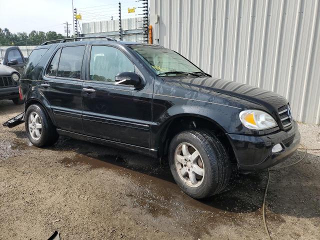 Photo 4 from auction – 2004 MERCEDES-BENZ ML 500 with VIN 4JGAB75E04A488972