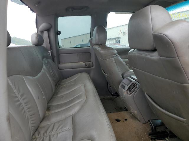 Photo 10 from auction – 2000 CHEVROLET SILVERADO with VIN 1GCEK19T8YE202814
