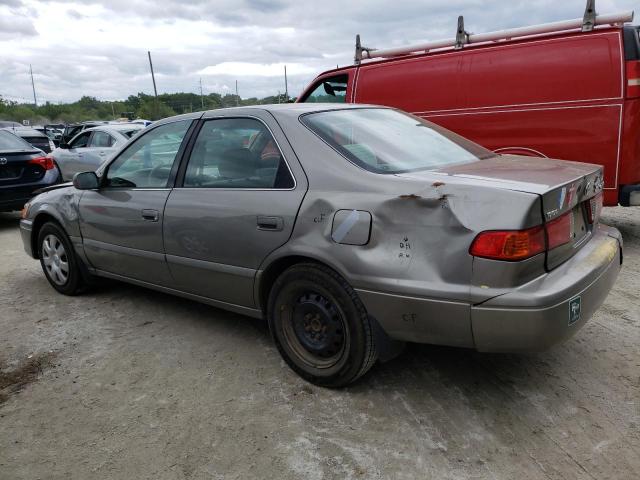 Photo 2 from auction – 2000 TOYOTA CAMRY CE with VIN 4T1BG22K5YU689676