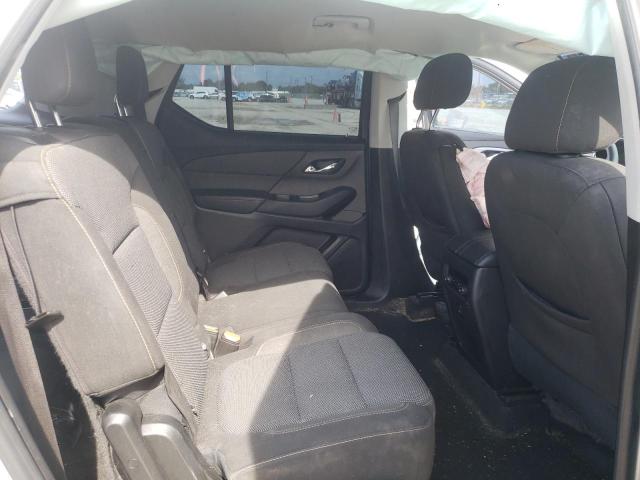 Photo 11 from auction – 2018 CHEVROLET TRAVERSE L with VIN 1GNERFKW0JJ145901