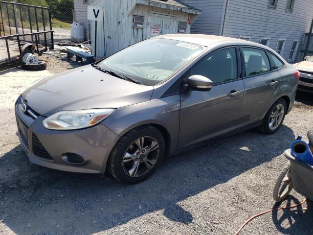 FORD FOCUS SE 2014 with VIN 1FADP3F24EL152396 - Photo from auction