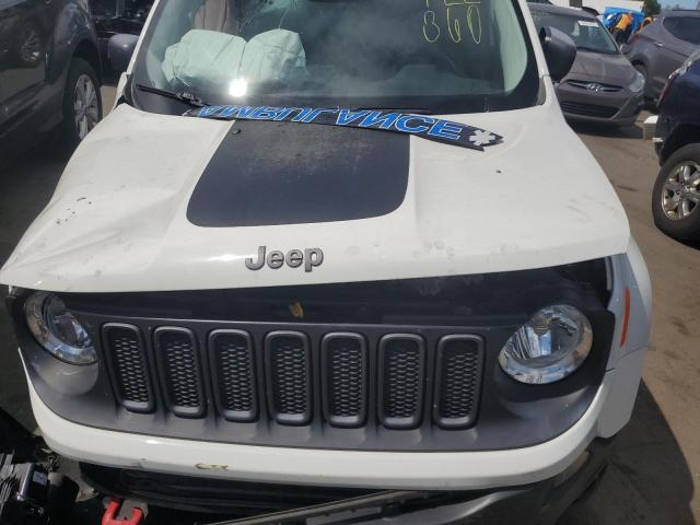 Zdjęcie 11 z aukcji – 2015 JEEP RENEGADE T z VIN ZACCJBCT2FPC07696