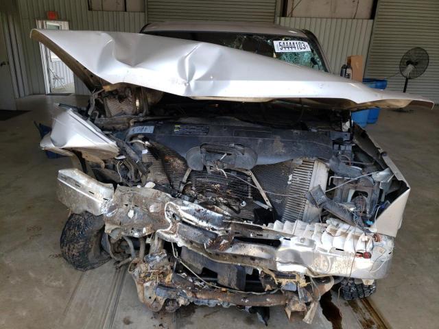 Photo 11 from auction – 2004 CHEVROLET SILVERADO with VIN 1GCHC23244F244921
