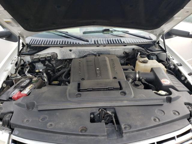 Photo 11 from auction – 2010 LINCOLN NAVIGATOR with VIN 5LMJJ3J5XAEJ09043