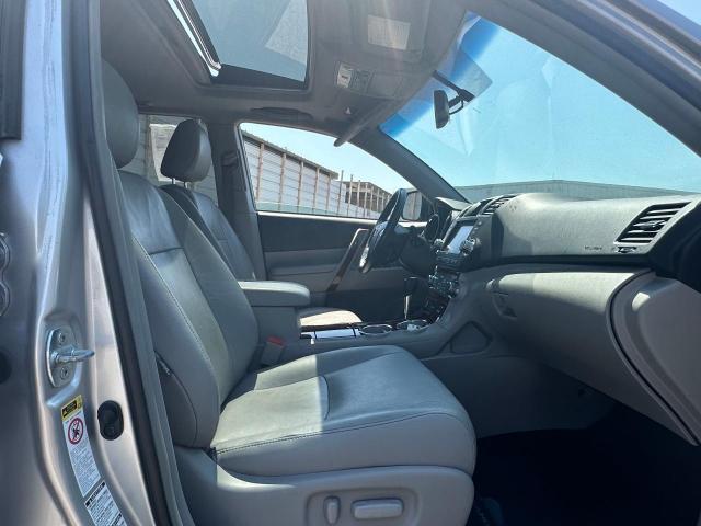 Photo 5 from auction – 2012 TOYOTA HIGHLANDER with VIN 5TDDK3EH9CS134342