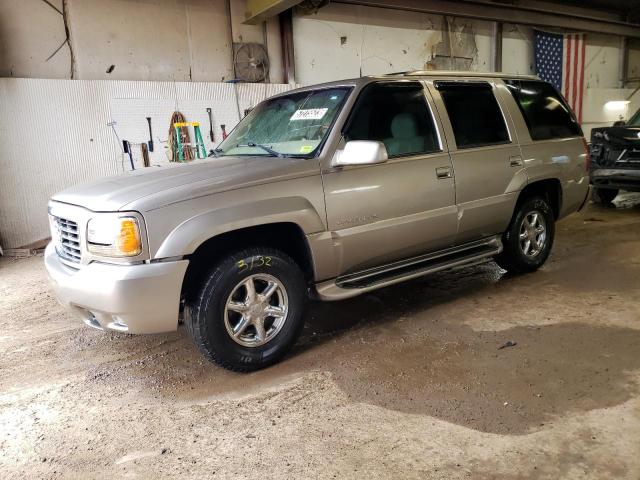 CADILLAC ESCALADE L 2000 with VIN 1GYEK63RXYR220339 - Photo from auction