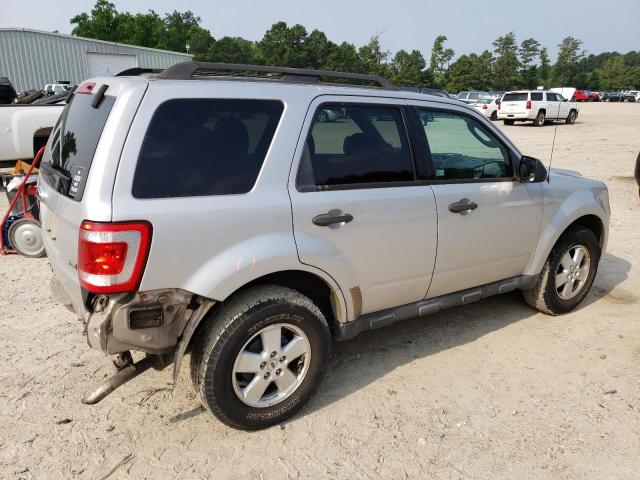 Photo 3 from auction – 2011 FORD ESCAPE XLT with VIN 1FMCU9DG6BKA74989
