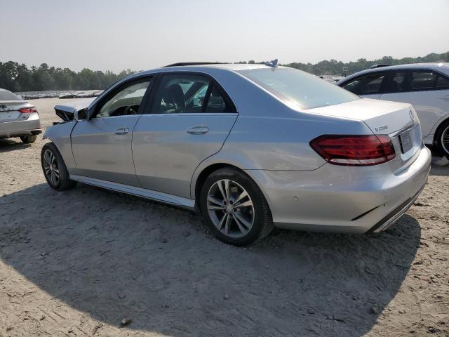 Photo 2 from auction – 2015 MERCEDES-BENZ E 250 BLUE with VIN WDDHF0EB3FB113469