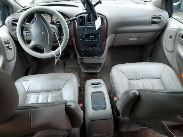 Photo 8 from auction – 2003 CHRYSLER TOWN & COU with VIN 2C4GP54L13R140953