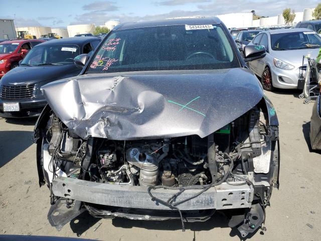 Photo 5 from auction – 2017 TOYOTA HIGHLANDER with VIN 5TDJZRFH8HS407617