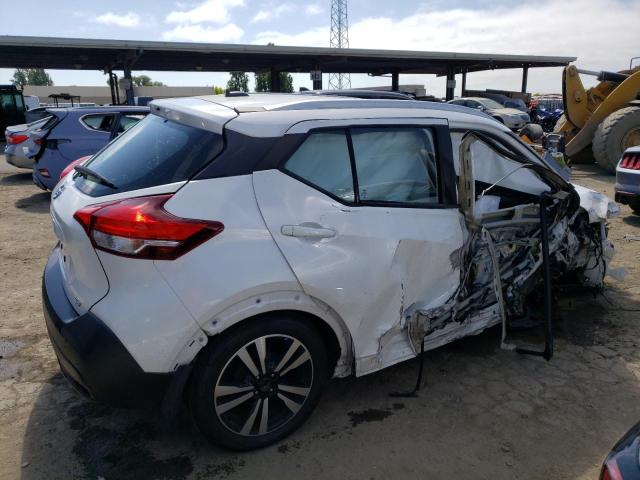 Photo 3 from auction – 2019 NISSAN KICKS S with VIN 3N1CP5CU3KL535577