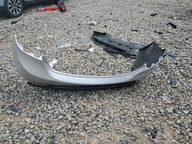 Photo 12 from auction – 2015 HYUNDAI ELANTRA SE with VIN 5NPDH4AE2FH613504