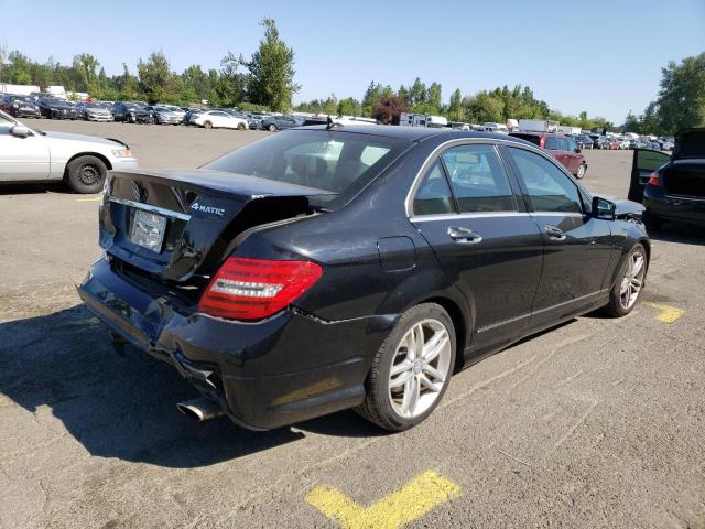 Photo 3 from auction – 2012 MERCEDES-BENZ C 300 4MAT with VIN WDDGF8BB7CA598098