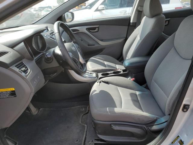 Photo 7 from auction – 2012 HYUNDAI ELANTRA GL with VIN 5NPDH4AE2CH072160