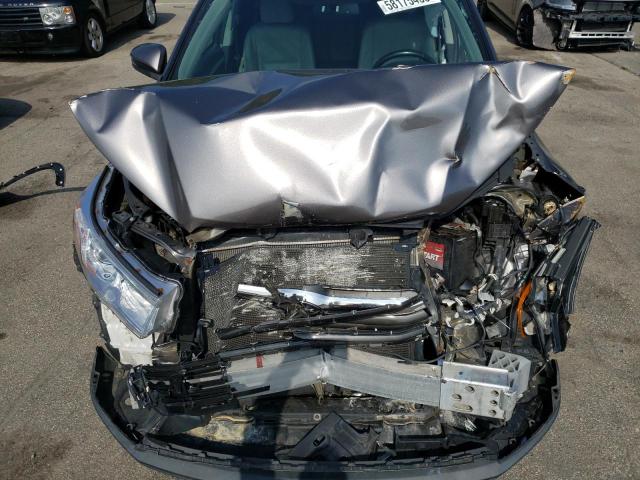 Photo 12 from auction – 2015 TOYOTA HIGHLANDER with VIN 5TDJKRFH7FS190546