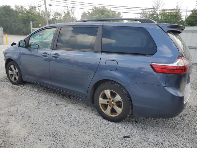 Photo 2 from auction – 2015 TOYOTA SIENNA LE with VIN 5TDKK3DCXFS627366