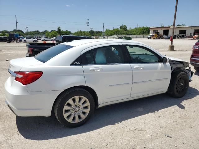 Photo 3 from auction – 2012 CHRYSLER 200 LX with VIN 1C3CCBAB6CN205124
