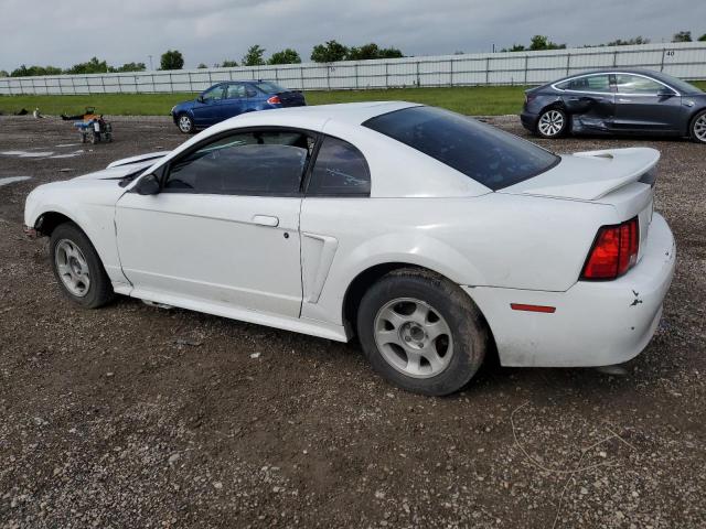 Photo 2 from auction – 2000 FORD MUSTANG with VIN 1FAFP4045YF185855