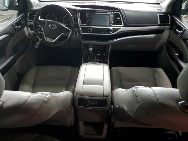 Photo 8 from auction – 2018 TOYOTA HIGHLANDER with VIN 5TDJZRFH0JS536618