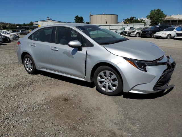 Photo 4 from auction – 2023 TOYOTA COROLLA LE with VIN 5YFB4MDE0PP077641