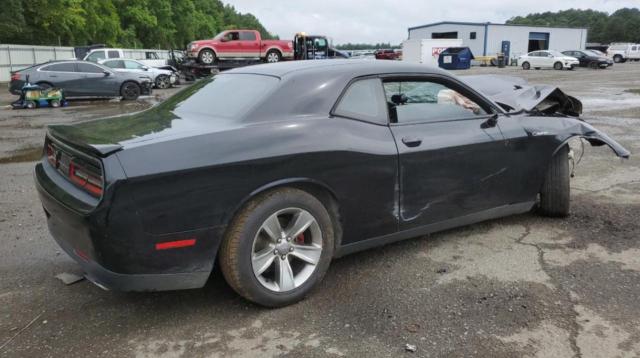 Photo 3 from auction – 2017 DODGE CHALLENGER with VIN 2C3CDZAGXHH601249