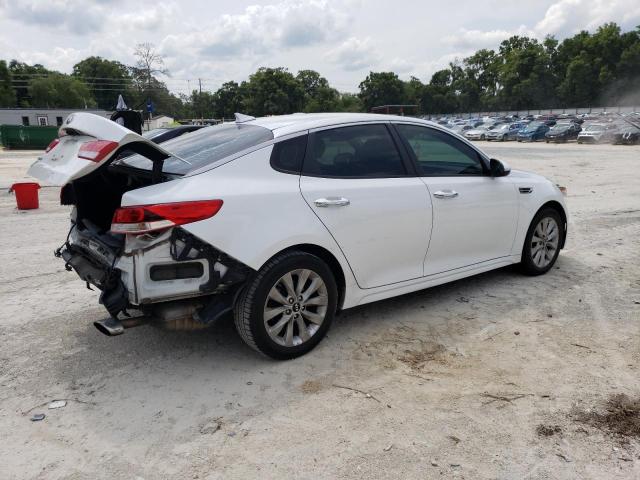 Photo 3 from auction – 2018 KIA OPTIMA LX with VIN 5XXGT4L39JG274476