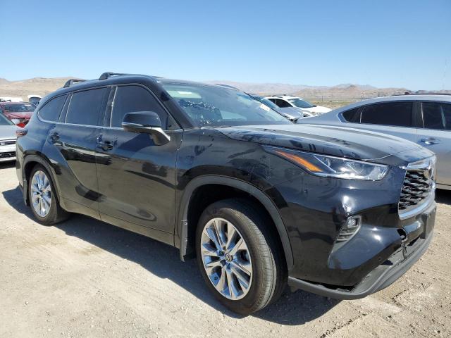 Photo 4 from auction – 2024 TOYOTA HIGHLANDER with VIN 5TDKDRAH5RS053955