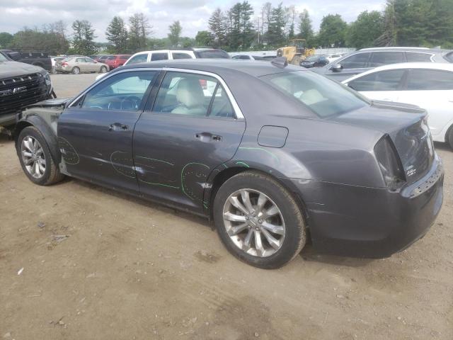 Photo 2 from auction – 2018 CHRYSLER 300 LIMITE with VIN 2C3CCAKG4JH149114