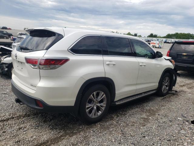 Photo 3 from auction – 2016 TOYOTA HIGHLANDER with VIN 5TDBKRFH4GS231611