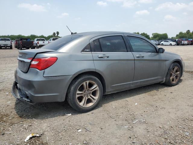 Photo 3 from auction – 2013 CHRYSLER 200 LX with VIN 1C3CCBAB9DN676556
