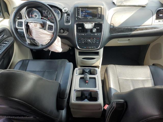 Photo 8 from auction – 2014 CHRYSLER TOWN & COU with VIN 2C4RC1CG3ER329639