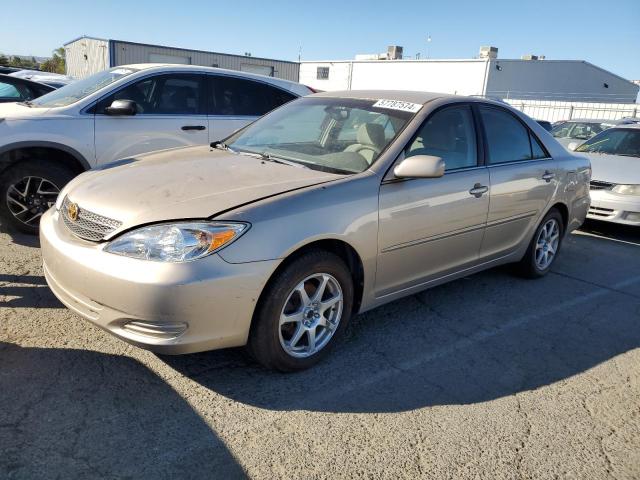 TOYOTA CAMRY LE 2002 with VIN 4T1BE32K32U037903 - Photo from auction