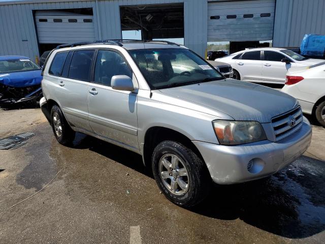 Photo 4 from auction – 2005 TOYOTA HIGHLANDER with VIN JTEGP21A850072788