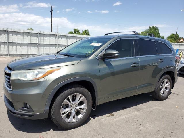 TOYOTA HIGHLANDER 2015 مع رقم تعريف المركبة 5TDJKRFH3FS150089 - صورة من المزاد